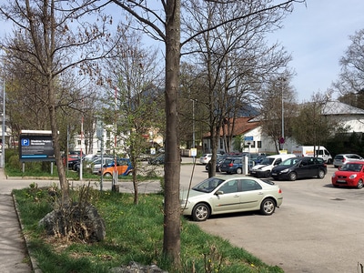 Flurstraße – Parkplatz